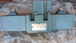 Moog D651-129