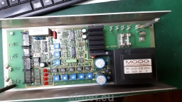 Moog D121-010-A001